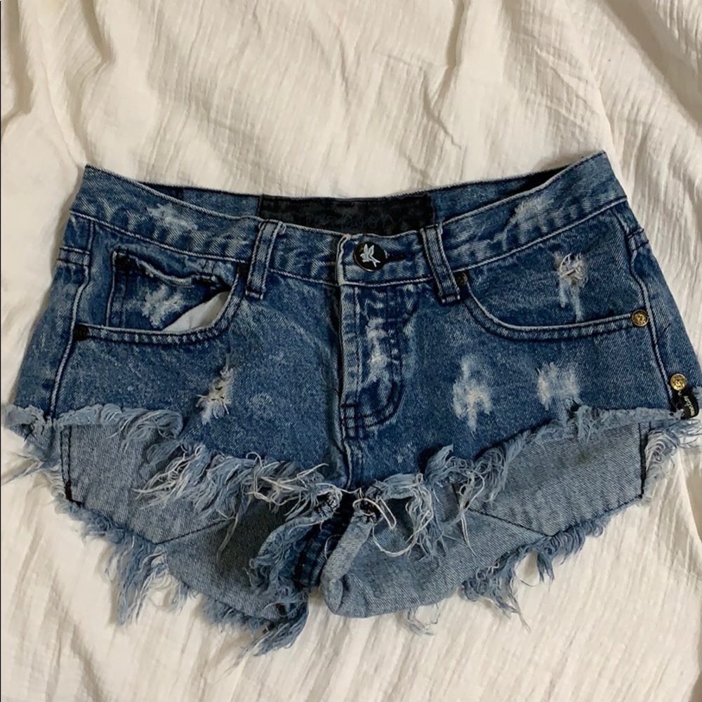 ONE TEASPOON SHORTS